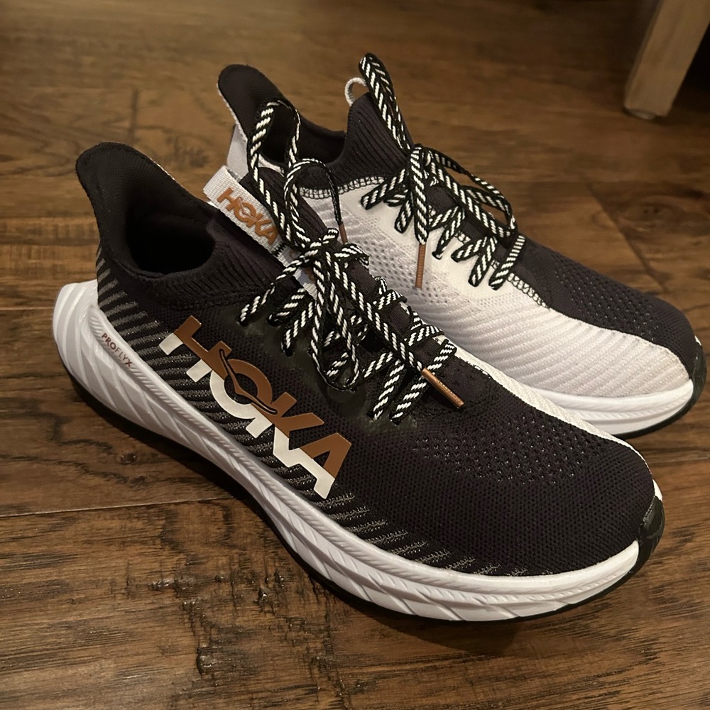 Women’s Hoka Carbon X 3 Sneakers